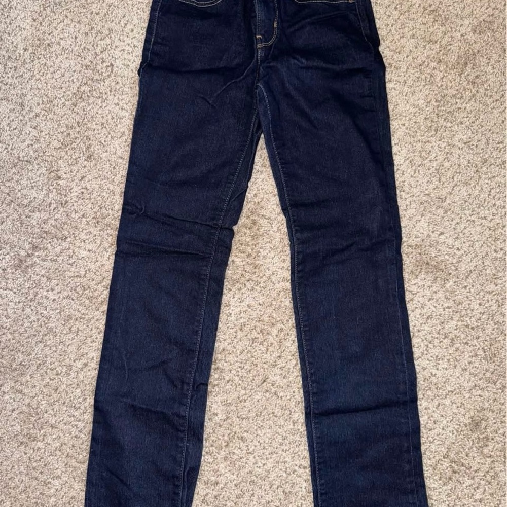 Levi's High Rise Blue Jeans Classic Style